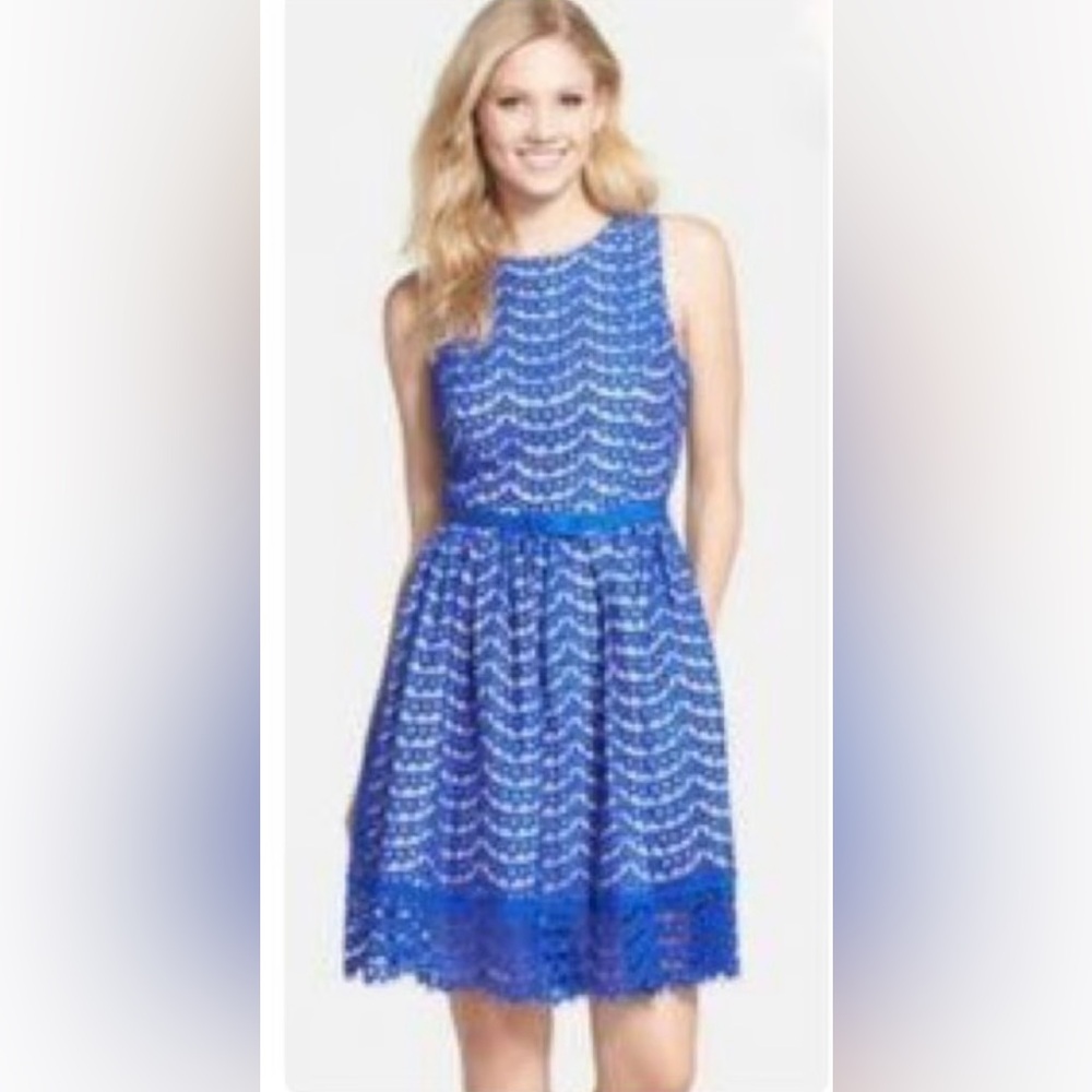 Eliza J lace eyelet belted Patterned Dress blue nude size 6 - Picture 1 of 7